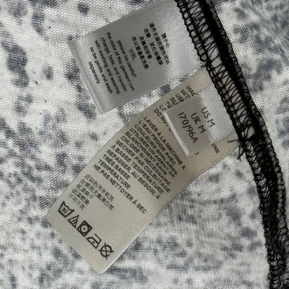 Free People Women's Gray Snake Print Short Sleeve Top Tourist Tee size medium - Picture 6 of 12